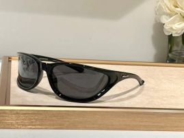 Picture of Balenciga Sunglasses _SKUfw52347280fw